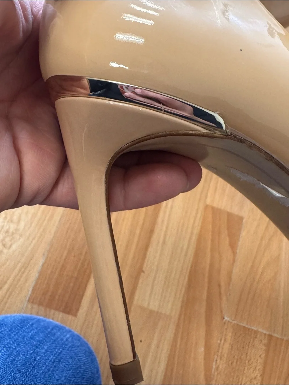 Ted Baker Izibela Pointer-toe Pumps Patent Leather Heels Tan Color, Size US 9